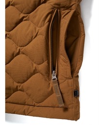 DAIWA PIER39 ダイワ ピア39 22AW TECH QUILT STAND COLLAR LINER VEST テックキルトスタンドカラーライナーベスト BJ-24022W M(JP) BROWN ダウン キルティング アウター【新古品】【中古】【DAIWA PIER39】 新品 DAIWA PIER39 ダイワ ピア39 22AW TECH QUILT STAND COLLAR LINER