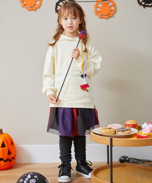 SHOO・LA・RUE（シューラルー）の「◆【100-130cm】耳つきフードスウェット（スウェット・キッズ・アイボリー/ブラック・13/11/12/10）」の17枚目の写真
