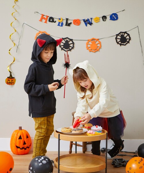SHOO・LA・RUE（シューラルー）の「◆【100-130cm】耳つきフードスウェット（スウェット・キッズ・アイボリー/ブラック・13/11/12/10）」の18枚目の写真