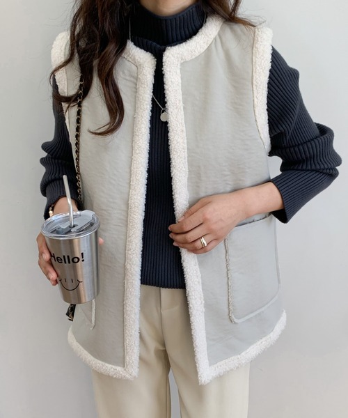 ABITOKYO(アビトーキョー)の「リバーシブルボア×フェイクレザーベスト(ベスト・レディース・グレー/ダークブラウン/ブラック・M/L)」の8枚目の写真