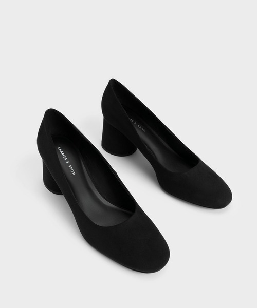 CHARLES & KEITH(チャールズ & キース)の「シリンダーヒール パンプス(パンプス・レディース・バーガンディー/ブラック/ブラック系その他2・22.5cm/23cm/23.5cm/24.5cm/25cm/25.5cm)」の4枚目の写真