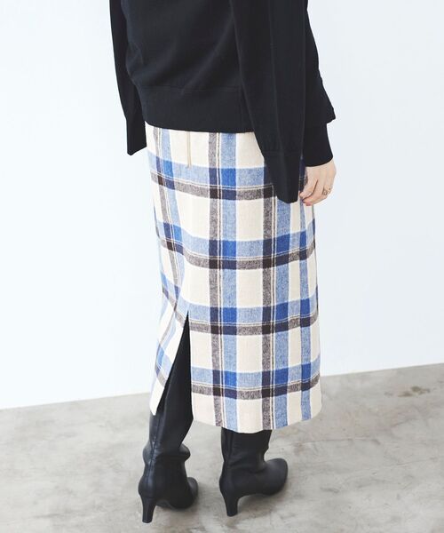 le.coeur blanc（ルクールブラン）の「ウールブレンドチェックストレートスカート（スカート・レディース・グレー系その他/ベージュ系その他2・36/38）」の11枚目の写真