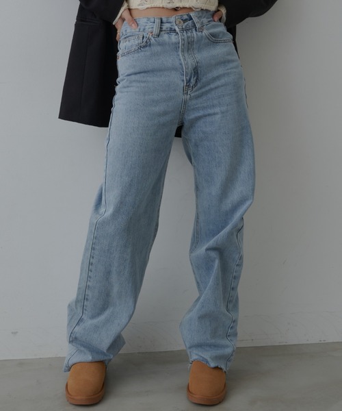 FIG&VIPER（フィグアンドバイパー）の「ルーズカットオフストレートデニム（デニムパンツ・レディース・ライトブルー/ブルー・S/M/L）」の2枚目の写真