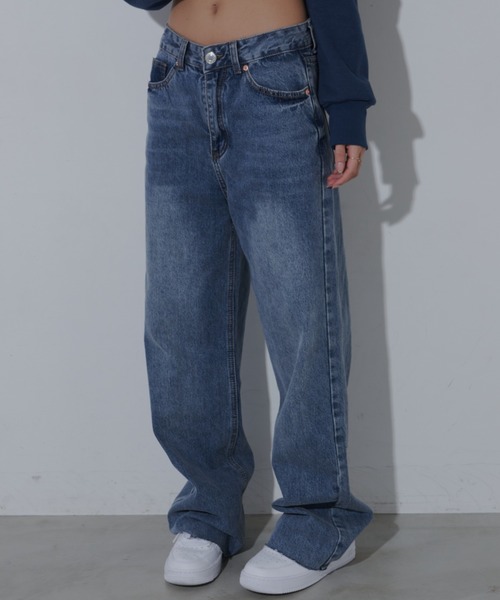 FIG&VIPER（フィグアンドバイパー）の「ルーズカットオフストレートデニム（デニムパンツ・レディース・ライトブルー/ブルー・S/M/L）」の12枚目の写真