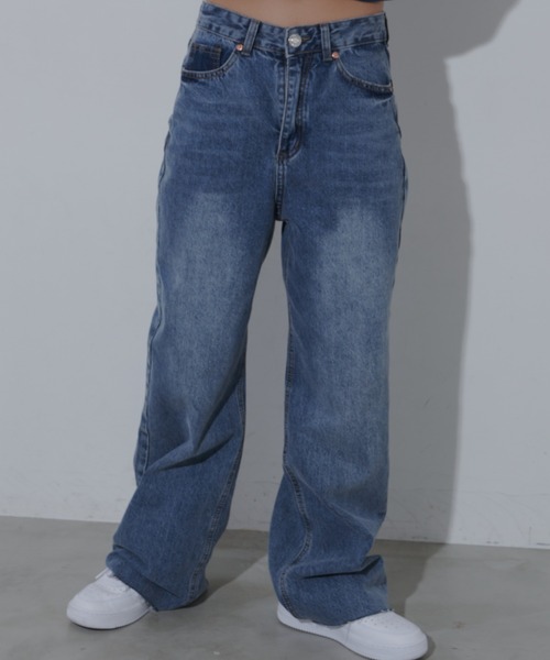 FIG&VIPER（フィグアンドバイパー）の「ルーズカットオフストレートデニム（デニムパンツ・レディース・ライトブルー/ブルー・S/M/L）」の13枚目の写真