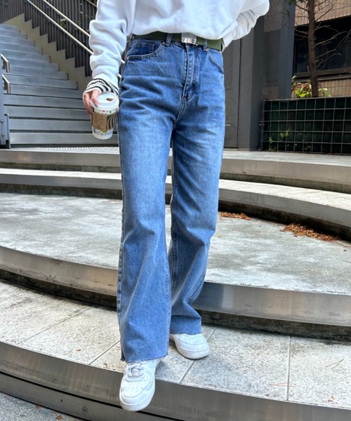 FIG&VIPER（フィグアンドバイパー）の「ルーズカットオフストレートデニム（デニムパンツ・レディース・ライトブルー/ブルー・S/M/L）」の17枚目の写真