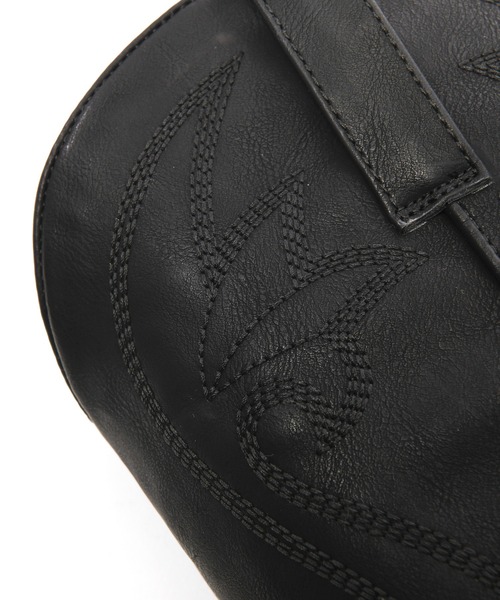 SPIRALGIRL(スパイラルガール)の「ウエスタンブーツ(ブーツ・レディース・ホワイト/ブラック/ベージュ・MEDIUM/LARGE)」の18枚目の写真