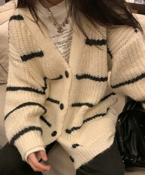 Vipoa（ヴィポア）の「オーバーサイズ配色ストライプニット