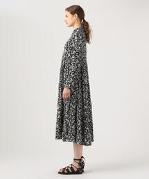 GANNI（ガニー）の「GANNI レーヨン フラワープリントワンピース
