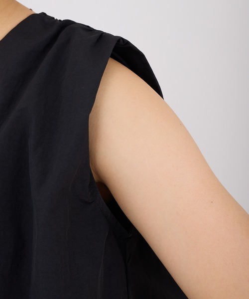 Franklin Climbing（フランクリンクライミング）の「【2/9 ヒルナンデスOA 放映アイテム】【Retreat】水陸両用ブラウス（ラッシュガード・レディース・オリーブ/レモンイエロー/ボルドー/ブラック・ONE SIZE）」の11枚目の写真