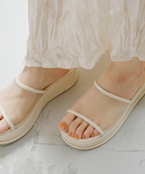 Kastane（カスタネ）の「【2023SSカタログ掲載アイテム】メッシュ厚底サンダル（サンダル・レディース・アイボリー/ブラック・36/37/38）」の6枚目の写真