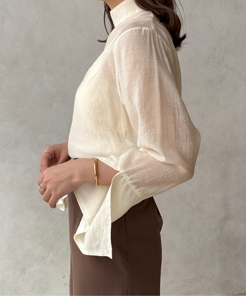 apres jour clair（アプレジュールクレア）の「【apres jour clair】シアーフレアスリーブブラウス【ZOZOTOWN限定アイテム】（シャツ/ブラウス・レディース・ブラウン系その他/アイボリー/ベージュ・X-LARGE/フリー）」の8枚目の写真