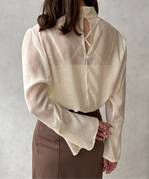 apres jour clair（アプレジュールクレア）の「【apres jour clair】シアーフレアスリーブブラウス【ZOZOTOWN限定アイテム】（シャツ/ブラウス・レディース・ブラウン系その他/アイボリー/ベージュ・X-LARGE/フリー）」の9枚目の写真