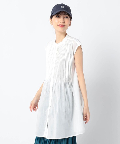 Grand PARK(グランドパーク)の「ピンタック入り ノースリーブチュニック(シャツ/ブラウス・レディース・ホワイト/ネイビー/その他・FREE)」の1枚目の写真