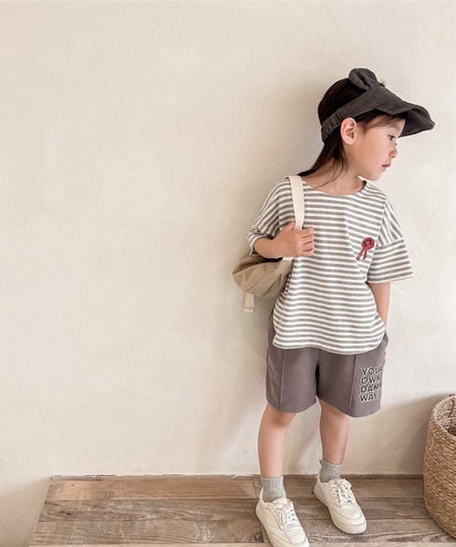 aimoha（アイモハ）の「【aimoha-KIDS-】子供服　センタープレス英字プリントハーフパンツ（スウェットパンツ・キッズ・ライトベージュ/ダークグレー・90/100/110/120/80/130）」の3枚目の写真