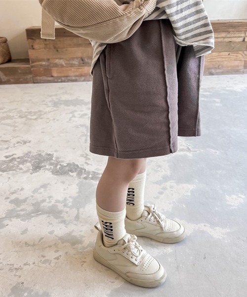 aimoha（アイモハ）の「【aimoha-KIDS-】子供服　センタープレス英字プリントハーフパンツ（スウェットパンツ・キッズ・ライトベージュ/ダークグレー・90/100/110/120/80/130）」の4枚目の写真