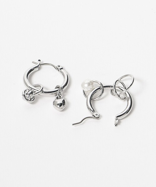 BEAMS HEART（ビームスハート）の「BEAMS HEART / コイルフープ ピアス（ピアス（両耳用）・レディース・シルバー/ゴールド・ONE SIZE）」の4枚目の写真