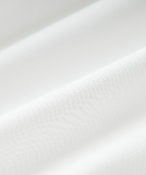GeeRA(ジーラ)の「バルーンスリーブシャツブラウス(シャツ/ブラウス・レディース・ブラック/オフホワイト・MEDIUM/LARGE)」の18枚目の写真