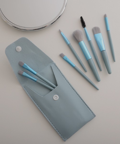 Mayree（メイリー）の「【resonance】メイク ブラシセット【8本セット】 (収納ケース付き)（メイクブラシ・レディース・ブルー/ライトブルー/ベビーピンク/ピンク/セージグリーン・FREE）」の4枚目の写真