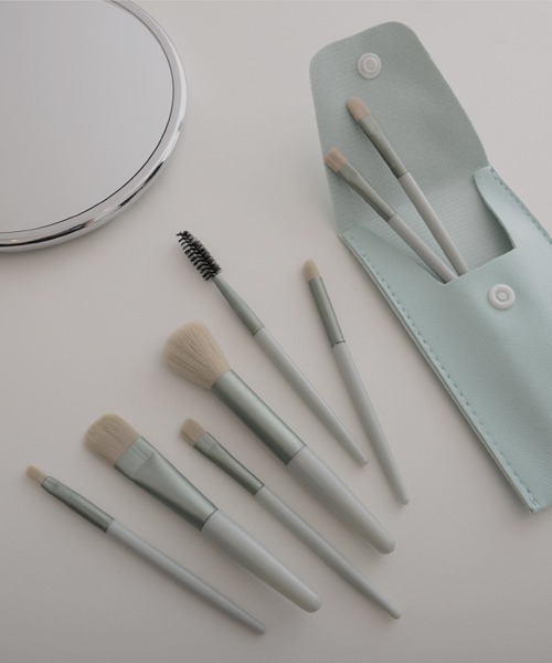 Mayree（メイリー）の「【resonance】メイク ブラシセット【8本セット】 (収納ケース付き)（メイクブラシ・レディース・ブルー/ライトブルー/ベビーピンク/ピンク/セージグリーン・FREE）」の3枚目の写真