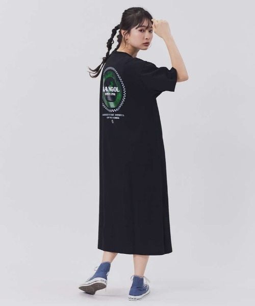 KANGOL（カンゴール）の「【KANGOL】バックグラフィックワンピース（ワンピース・レディース・ベージュ/ブラック・M/L）」の2枚目の写真