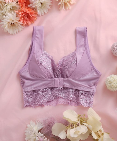 ふんわり美胸のプリンセスナイトブラ（ナイトブラ）｜northerly
