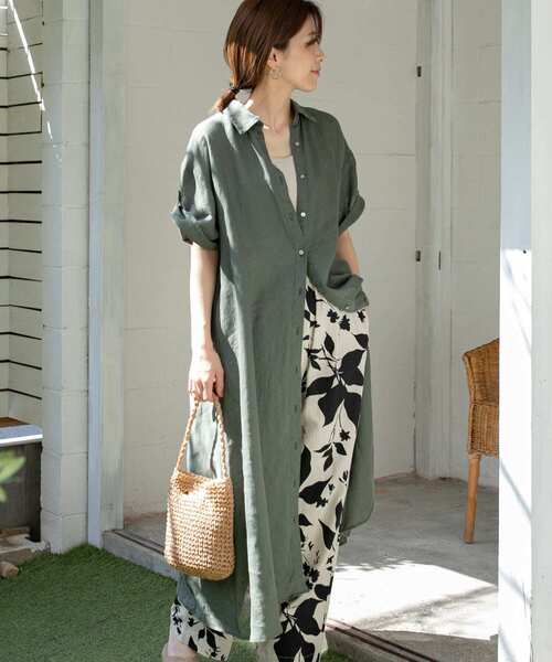 URBAN RESEARCH DOORS（アーバンリサーチドアーズ）の「リネン前開きシャツワンピース（ワンピース・レディース・グリーン/ブラック/モカ・MEDIUM）」の13枚目の写真
