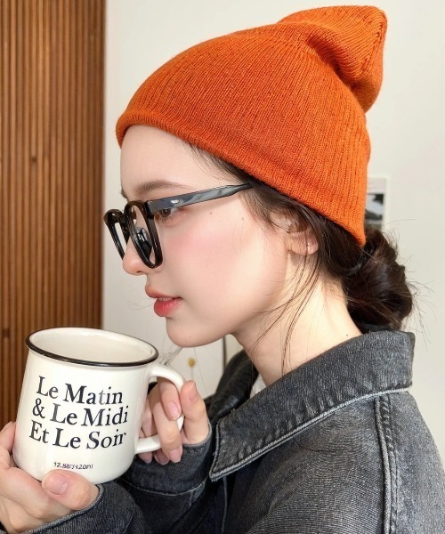 moment+(モーメントプラス)の「【累計販売枚数1万枚突破!】リブ編みニット帽(ニットキャップ/ビーニー・レディース・チャコールグレー/ブラック/カーキ/オレンジ/アイボリー/ボルドー/グレイッシュベージュ・FREE)」の16枚目の写真
