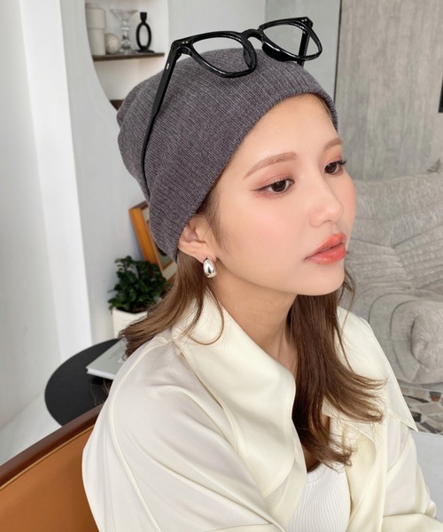 moment+(モーメントプラス)の「【累計販売枚数1万枚突破!】リブ編みニット帽(ニットキャップ/ビーニー・レディース・チャコールグレー/ブラック/カーキ/オレンジ/アイボリー/ボルドー/グレイッシュベージュ・FREE)」の12枚目の写真