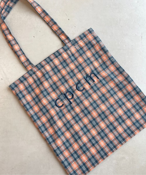 CPCM（シーピーシーエム）の「23AWカラーロゴトート（トートバッグ・レディース・グリーン/イエロー/オレンジ/アイボリー/ブラック・FREE）」の6枚目の写真