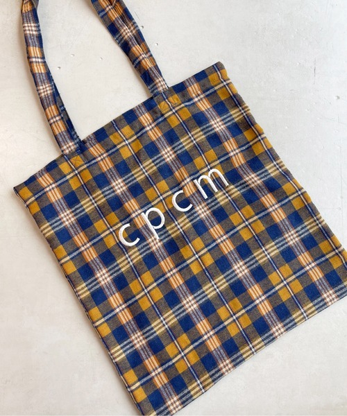 CPCM（シーピーシーエム）の「23AWカラーロゴトート（トートバッグ・レディース・グリーン/イエロー/オレンジ/アイボリー/ブラック・FREE）」の8枚目の写真