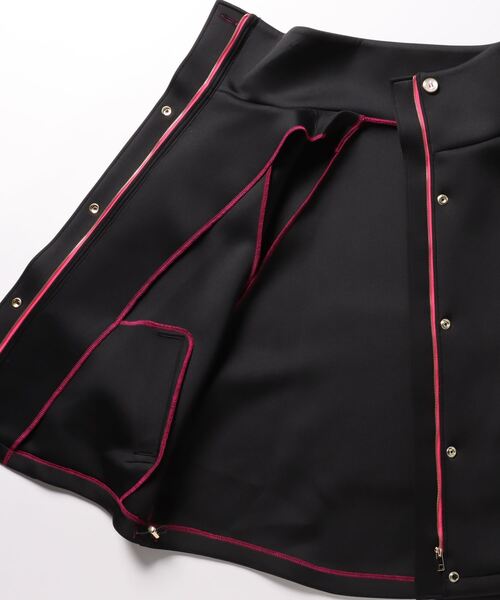 Q（キュー）の「ダンボールリラックスブルゾン（ブルゾン・レディース・ブラック/ベージュ・MEDIUM）」の12枚目の写真