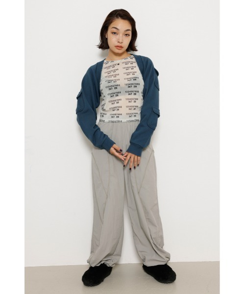 LAGUA GEM（ラグアジェム）の「SLEEVE POCKET スウェットボレロ（カーディガン/ボレロ・レディース・ネイビー/カーキ/チャコールグレー・FREE）」の20枚目の写真