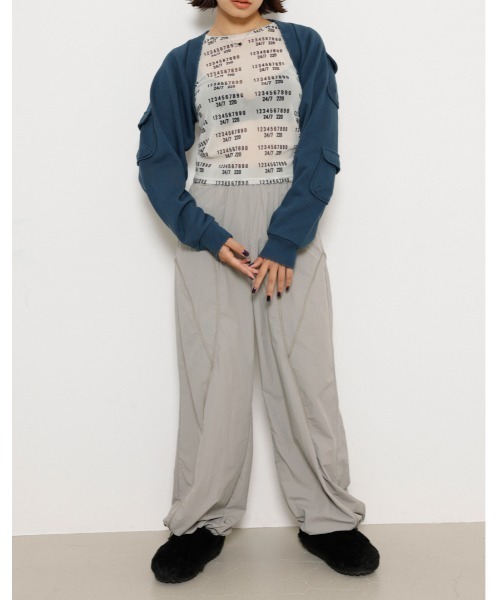 LAGUA GEM（ラグアジェム）の「SLEEVE POCKET スウェットボレロ（カーディガン/ボレロ・レディース・ネイビー/カーキ/チャコールグレー・FREE）」の8枚目の写真