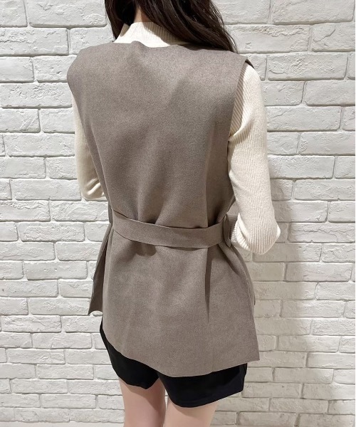 NOMAE(ノーマエ)の「ニットセット Vネックベスト(ベスト・レディース・ブラウン/グレー/ホワイト系その他/ブラック系その他/ブラック・FREE)」の8枚目の写真