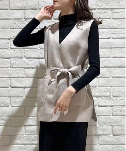 NOMAE(ノーマエ)の「ニットセット Vネックベスト(ベスト・レディース・ブラウン/グレー/ホワイト系その他/ブラック系その他/ブラック・FREE)」の14枚目の写真