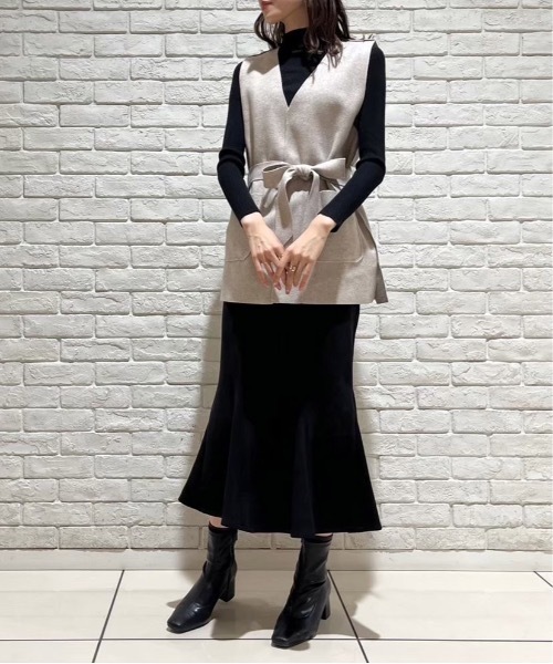 NOMAE(ノーマエ)の「ニットセット Vネックベスト(ベスト・レディース・ブラウン/グレー/ホワイト系その他/ブラック系その他/ブラック・FREE)」の18枚目の写真
