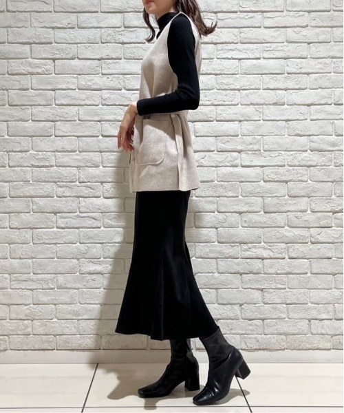 NOMAE(ノーマエ)の「ニットセット Vネックベスト(ベスト・レディース・ブラウン/グレー/ホワイト系その他/ブラック系その他/ブラック・FREE)」の19枚目の写真