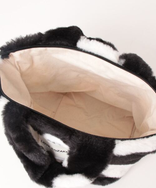 TONE SELECT GOODS(トーンセレクトグッズ)の「Liaa/ ハート柄ファー バッグ A18140(トートバッグ・レディース・ベージュ/ブラック・FREE)」の13枚目の写真