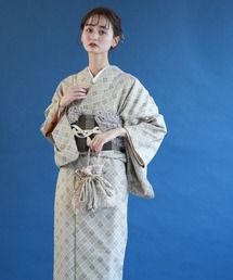 洗える着物 utatane　グレー 袷 豆がら茶の更紗小紋 utatane（ウタタネ）の「洗える着物 袷 豆がら茶の更紗小紋