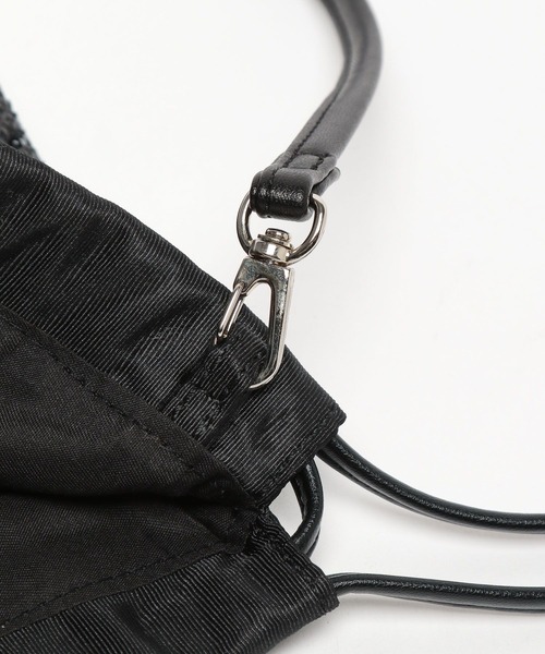 LAKOLE（ラコレ）の「2WAYスパンコール巾着 / 971094（ショルダーバッグ・レディース・ブラウン/シルバー/ブラック・FREE）」の13枚目の写真