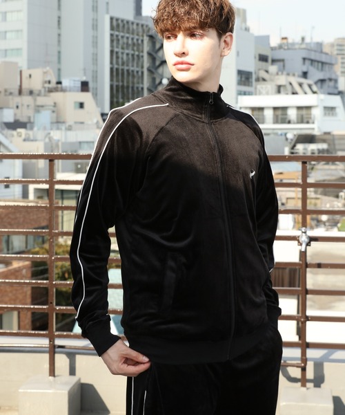 Beautiful Harmony（ビューティフルハーモニー）の「ベロアトラック