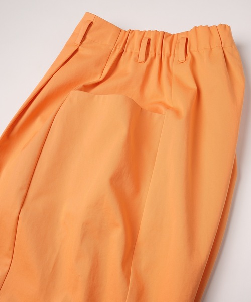 Dulcamara(ドゥルカマラ)の「チノチノ3サイドPT(チノパンツ・メンズ・オレンジ/ブルーグレー/ダークブラウン・1/0/2)」の15枚目の写真