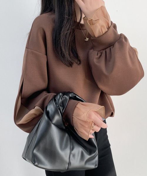 ECLIN(エクラン)の「袖スリットシアーオーガンジードッキングダンボールニットスウェット(スウェット・レディース・ブラック/ホワイト/ブラウン・M/L)」の21枚目の写真