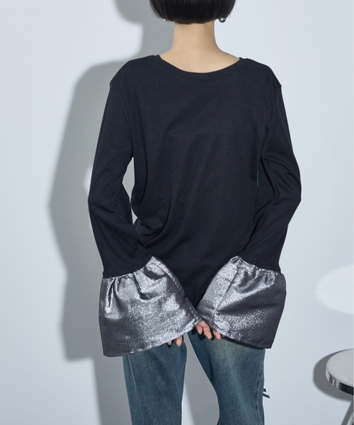 THE YOn（ザヨン）の「ベルスリーブ異素材切替カフトップス（Tシャツ/カットソー・レディース・ホワイト×シルバー/グレー/ホワイト×ブラック/ブラック・FREE）」の7枚目の写真