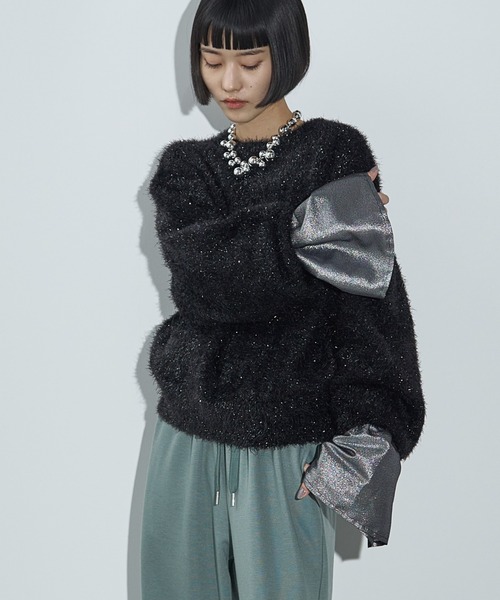 THE YOn（ザヨン）の「ベルスリーブ異素材切替カフトップス（Tシャツ/カットソー・レディース・ホワイト×シルバー/グレー/ホワイト×ブラック/ブラック・FREE）」の13枚目の写真