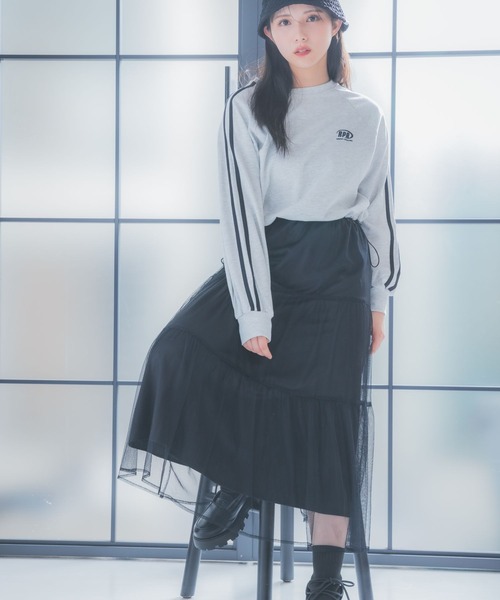 repipi armario(レピピ アルマリオ)の「サイドラインショートロンT(Tシャツ/カットソー・キッズ・グレー/ホワイト/ブラック・MEDIUM/LARGE/SMALL)」の5枚目の写真