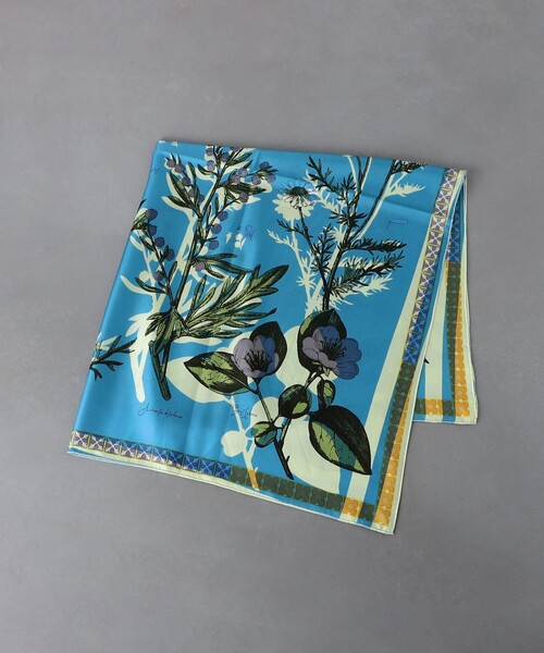 manipuri(マニプリ)の「<manipuri>シルク スカーフ L 24SS(バンダナ/スカーフ・レディース・ピンク/ターコイズブルー/イエロー/ケリー・FREE)」の11枚目の写真