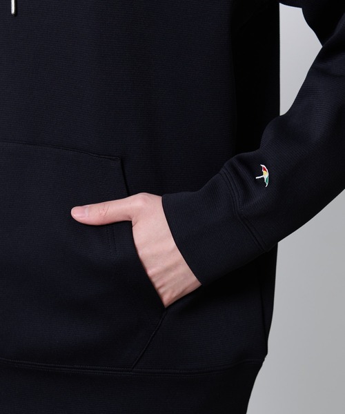 Arnold Palmer（アーノルドパーマー）の「ミラノリブ ポンチ シェア フーディ（パーカー・レディース・ブラック/アイボリー/ネイビー・XS/S/M/L/LL）」の7枚目の写真