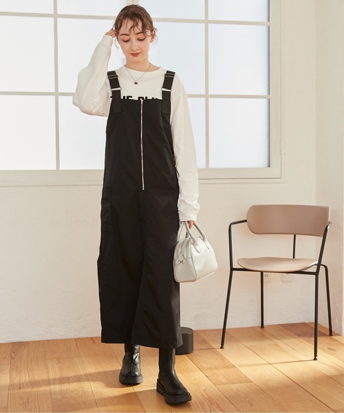 ANGIE（アンジー）の「フロントジップミリタリージャンパースカート（ジャンパースカート・レディース・ブラック/カーキ・FREE）」の12枚目の写真